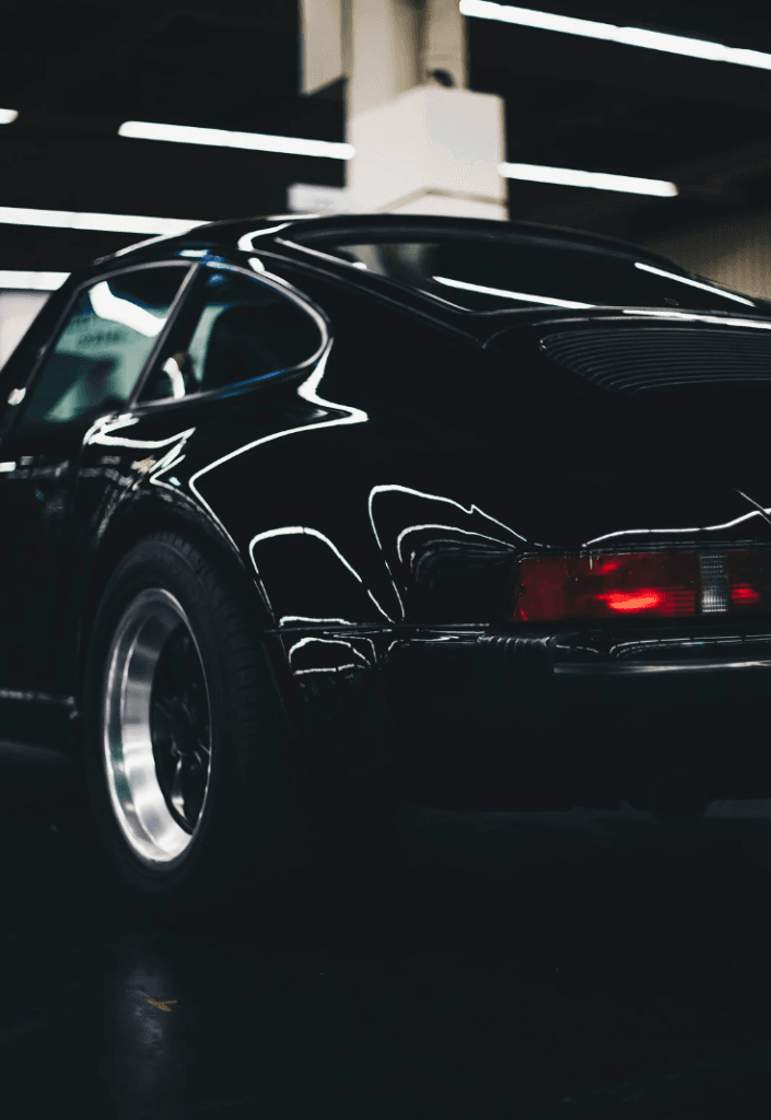Black Porsche 911